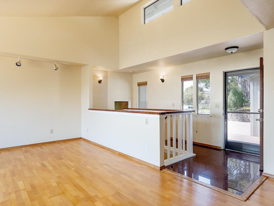 14895 Pin Oak Pl, Salinas, CA 93907 Zillow