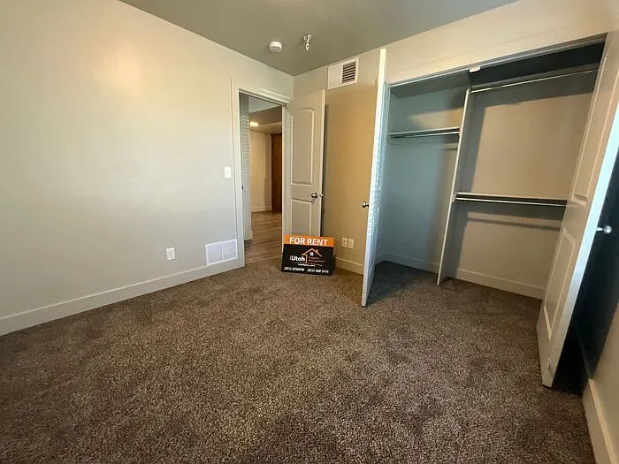 180 E 125 N #4 — Photo 10