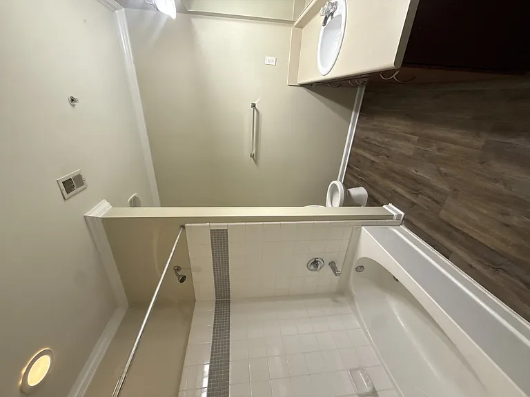 Wesley Providence Apartments at Stonecrest — Photo 125