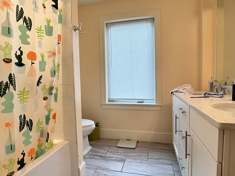 122 Tremont St — Photo 13