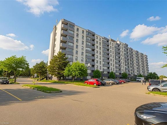 2nd image of 200 Jamieson Pkwy #606