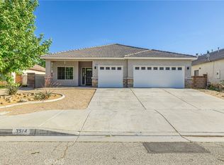 3514 W Avenue J4, Lancaster, CA 93536
