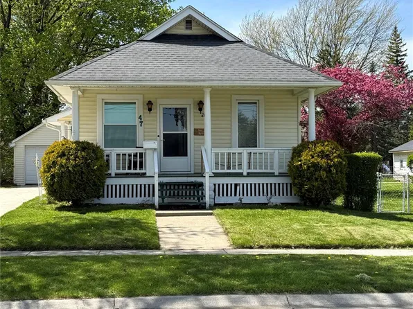 47 14th St, Port Huron, MI 48060