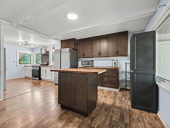 5th image of 3346 Dean Lake Ave NE