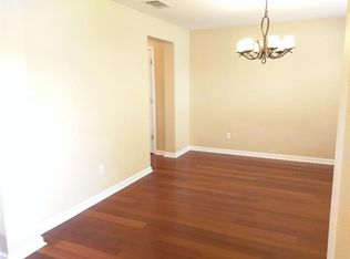 221 Rinehardt St, Hutto, TX 78634