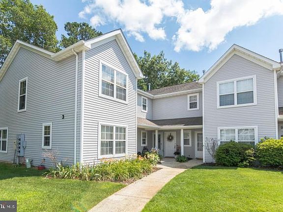 2nd image of 307 Prosperity Ct