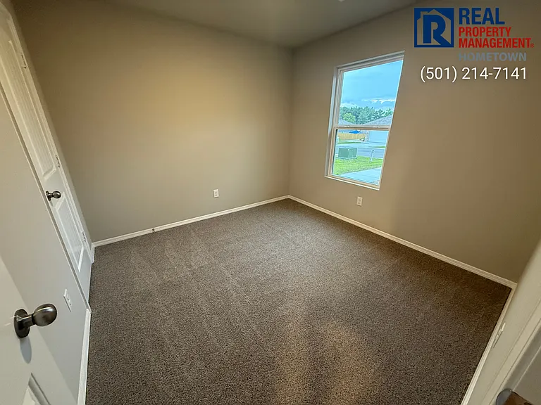 6016 Croft Ave — Photo 11