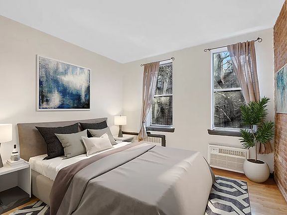 4th image of 312 E 89th St APT 5C