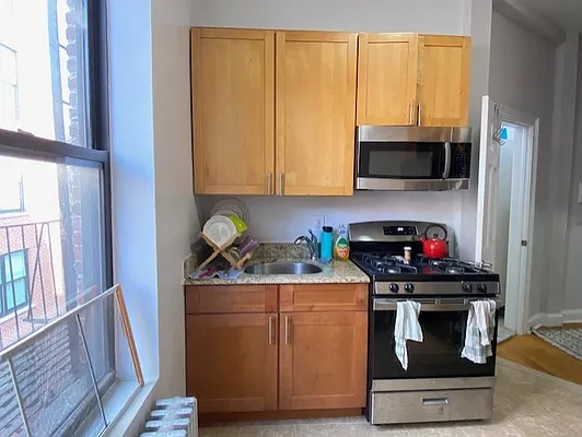 Rented by Beekman Street Realty | media 3