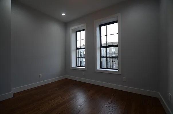 Rented by Miron Realty Group | media 5