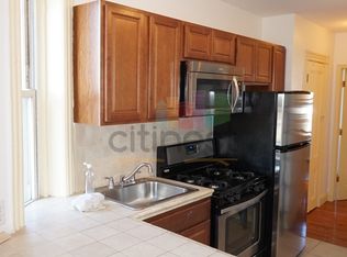 209 12th St #2FT, Brooklyn, NY 11215