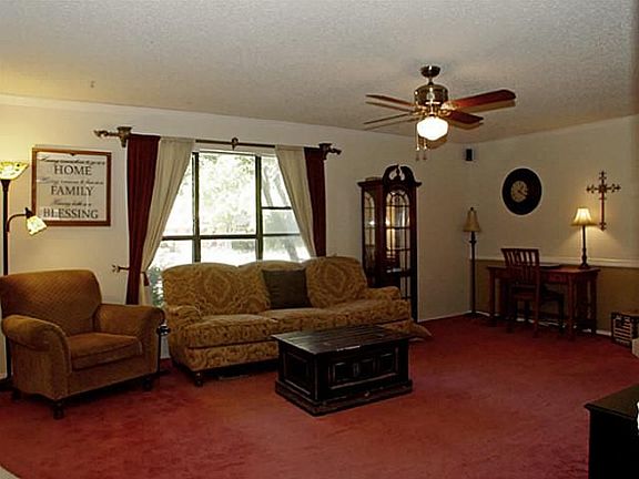4th image of 2718 Ivanridge Ln