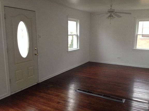 4th image of 441 48th Ave