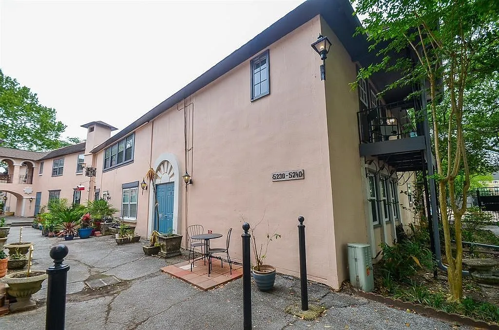 1 bed, 744 sqft, $1,150 — Photo 3