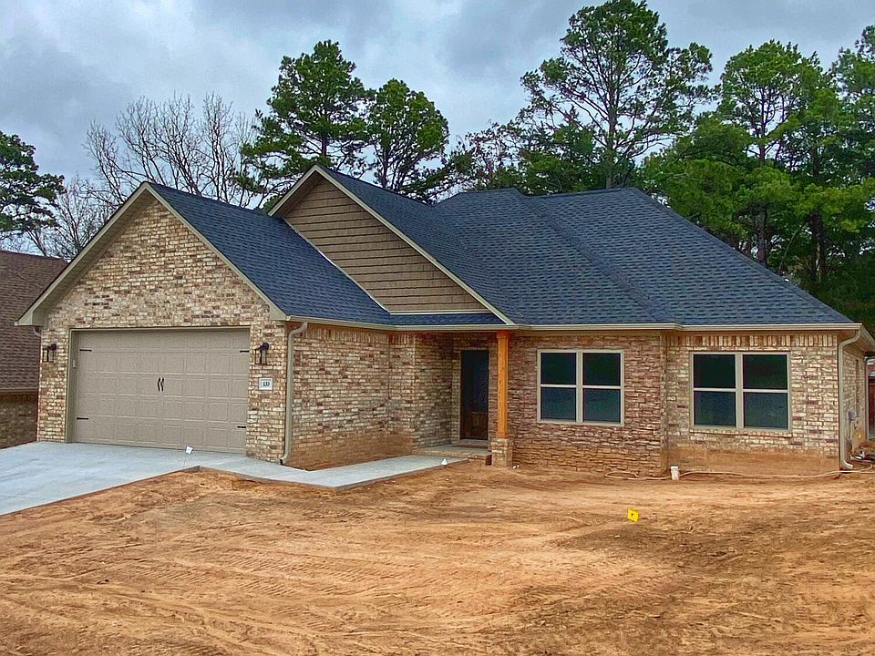 1st image of 133 W Circle Dr