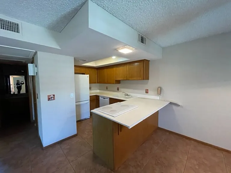 1957 Mesquite Ave #45 — Photo 4
