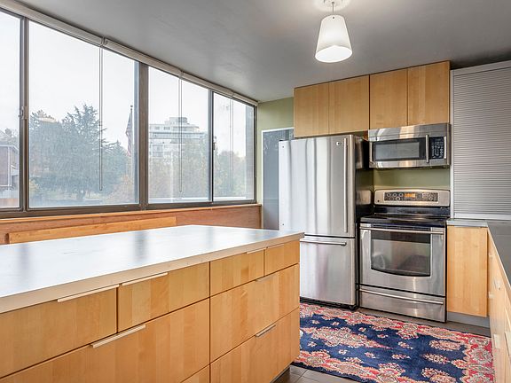 5th image of 241 N Vine St APT 205W