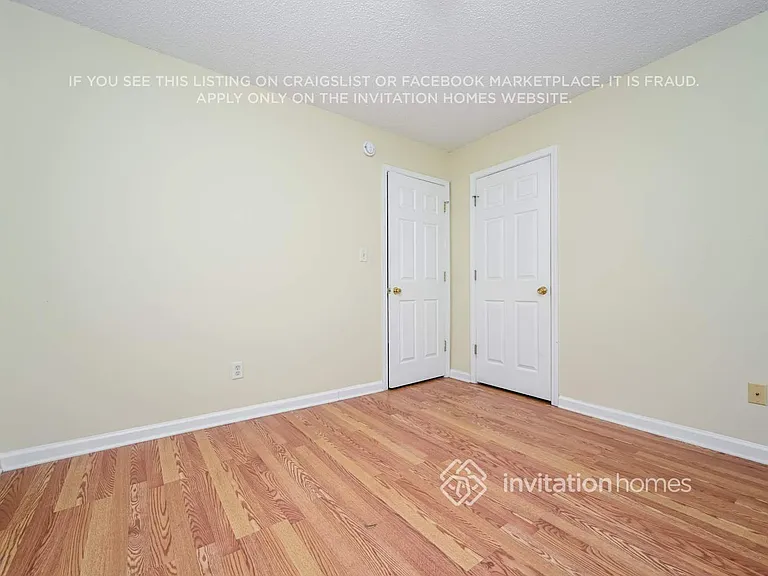 8040 Highland Pkwy — Photo 10