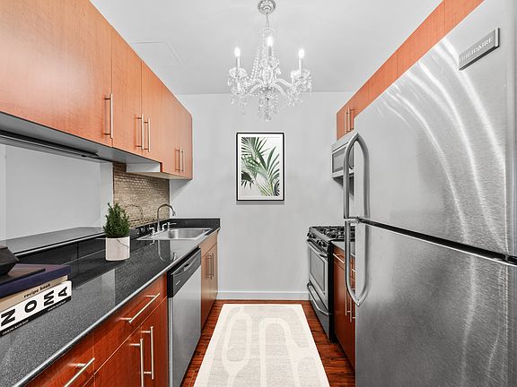 2nd image of 100 John St APT 2210