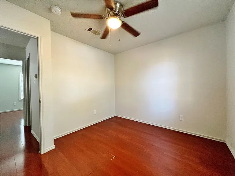 4923 Miller Ave — Photo 23
