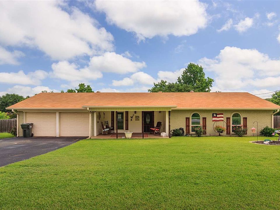 1st image of 282 Ridge Ln