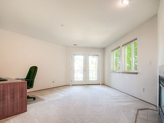 5th image of 12305 SE 31st St #104