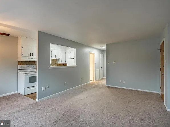 447 Pine St APT A3, Royersford, PA 19468