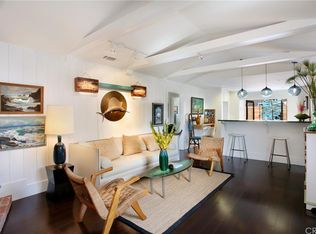 2379 Elden Ave APT F, Costa Mesa, CA 92627