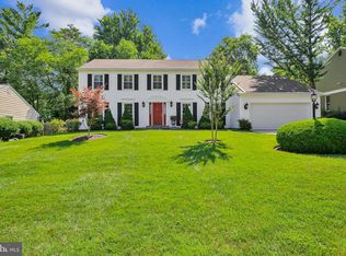 10813 Hob Nail Ct, Potomac, MD 20854