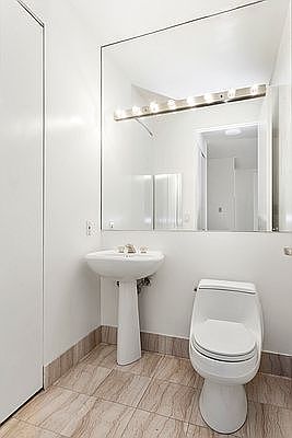 4th image of 150 Columbus Ave APT 10E