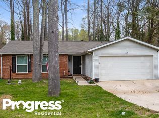 6200 Fringe Tree Dr, Charlotte, NC 28227