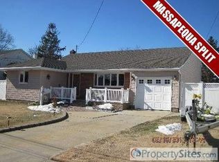 54 Marie Pl, Massapequa, NY 11758