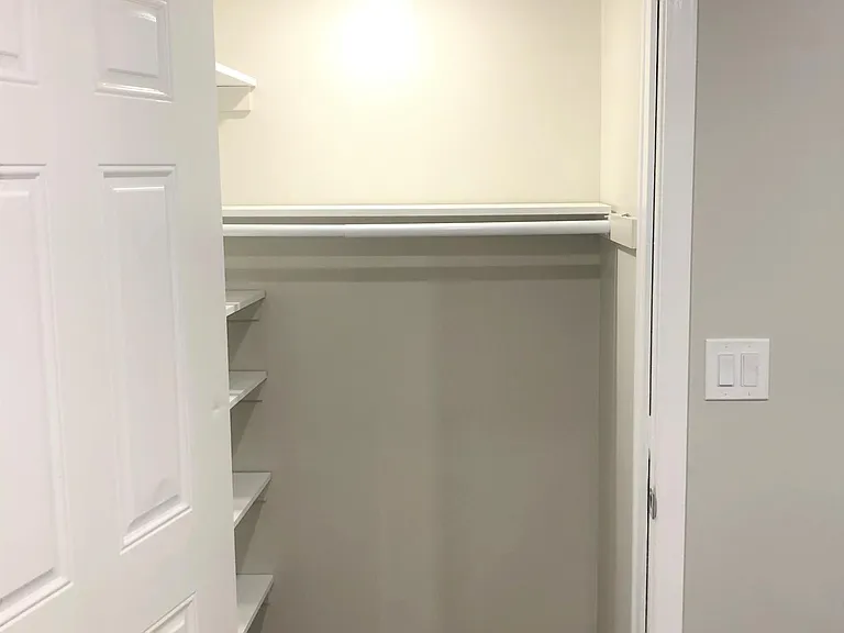 2841 N Front St #6 — Photo 28