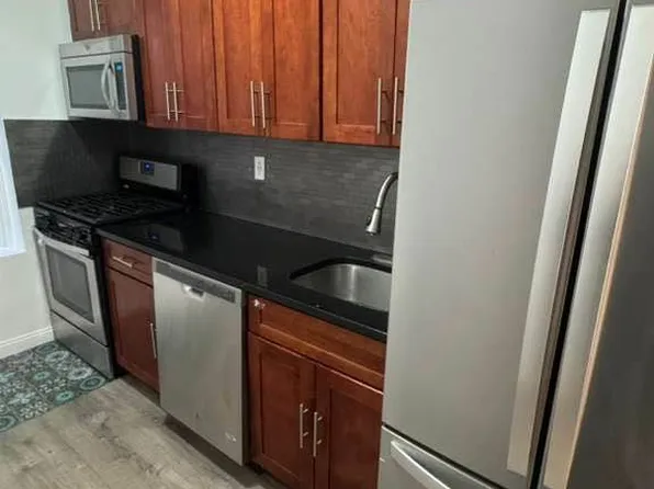 815 West 181st Street image 2 of 29