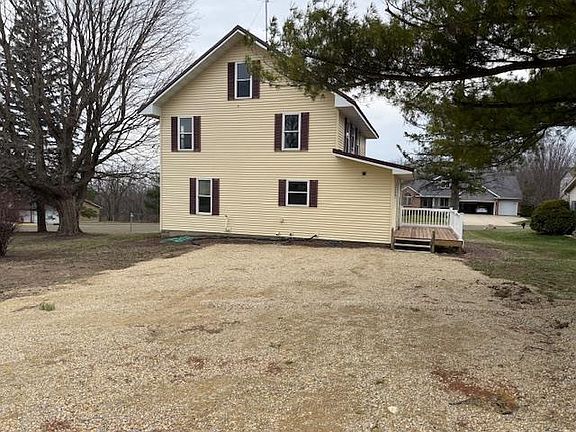 3rd image of 3030 Mounds View Road
