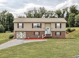 755 Markham Ct, Lewisberry, PA 17339