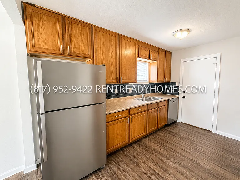 6507 Myrtle St — Photo 10