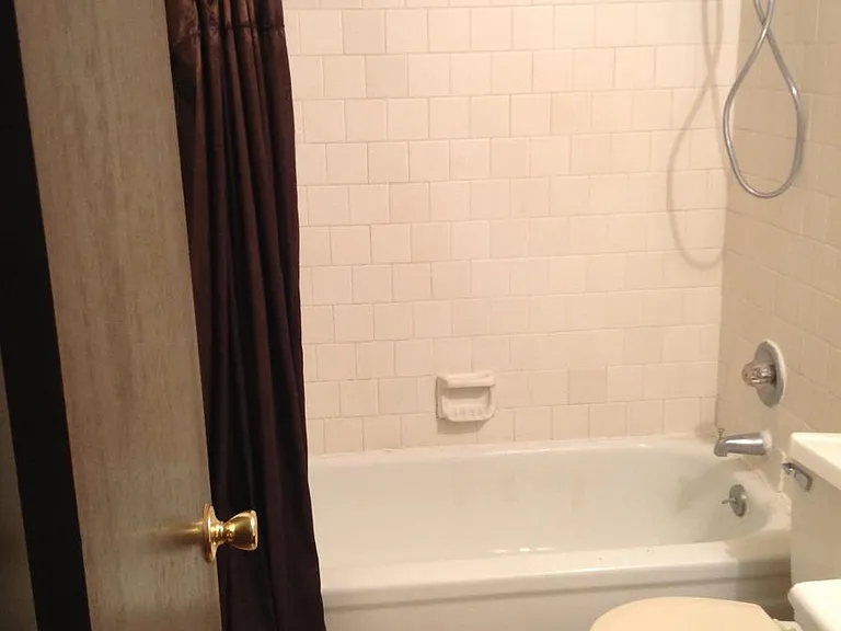 400 E Roseclair St #4 — Photo 7