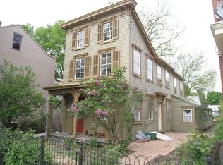 153 E Pomfret St, Carlisle, PA 17013
