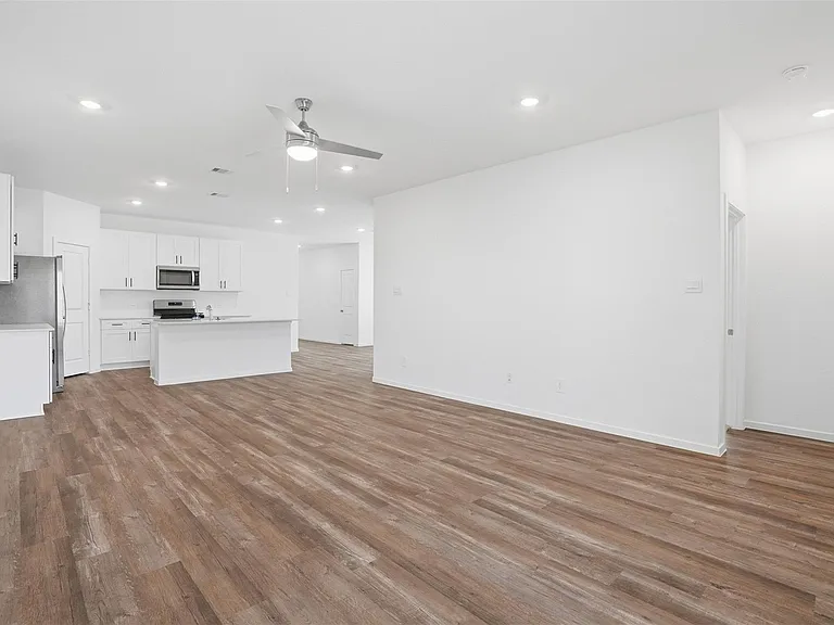 3005 Teal Breeze Ln — Photo 15