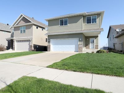 4809 34th Ave S, Fargo, ND, 58104