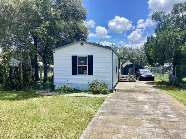 4717 Mundell Ave, Sebring, FL 33870