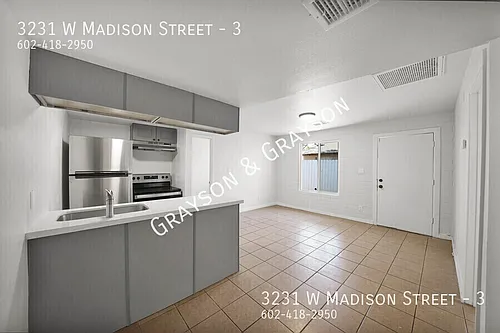 3231 W Madison St #2 Photo 1