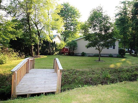 5th image of 1421 Maryguard Dr