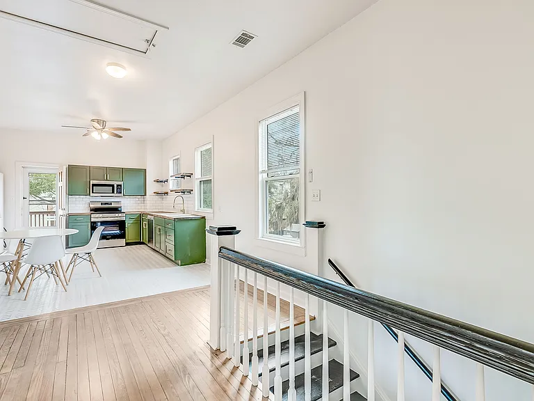 1113 E Park Ave #B — Photo 18