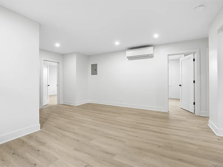 36 Dunwoodie St #1 — Photo 16