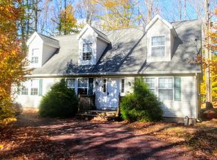 229 Wechquetank Dr, Pocono Lake, PA