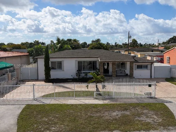 360 W 55th St, Hialeah, FL 33012