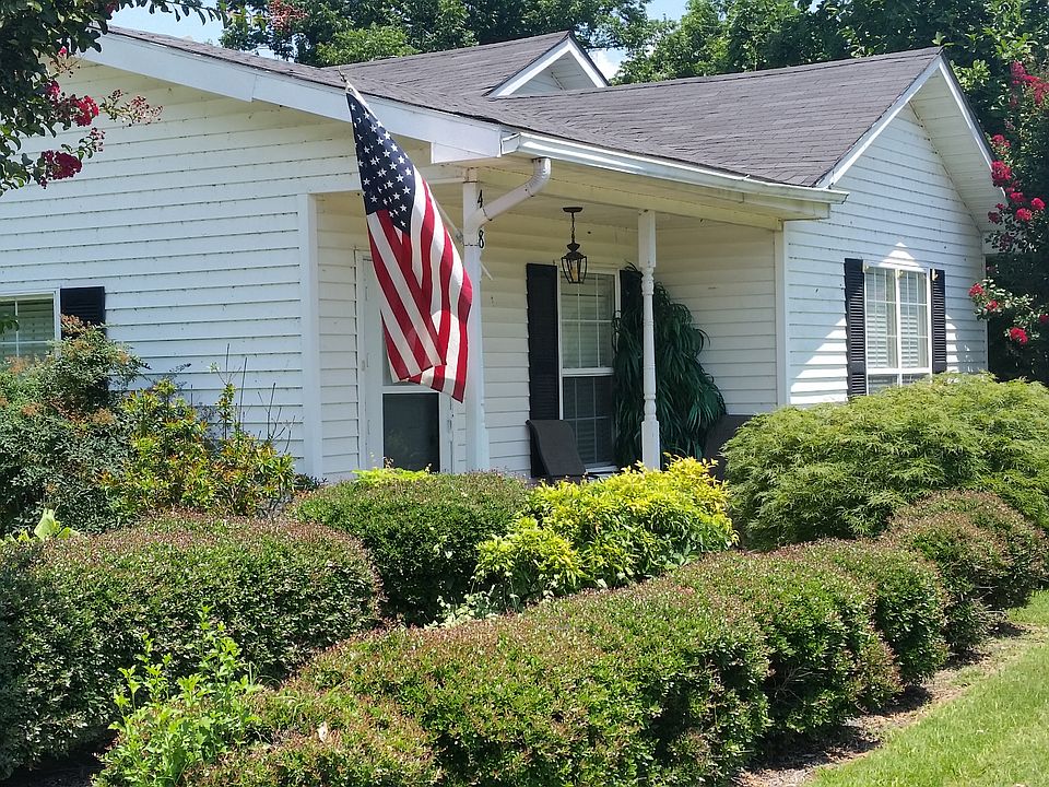 1st image of 408 Terrace Dr
