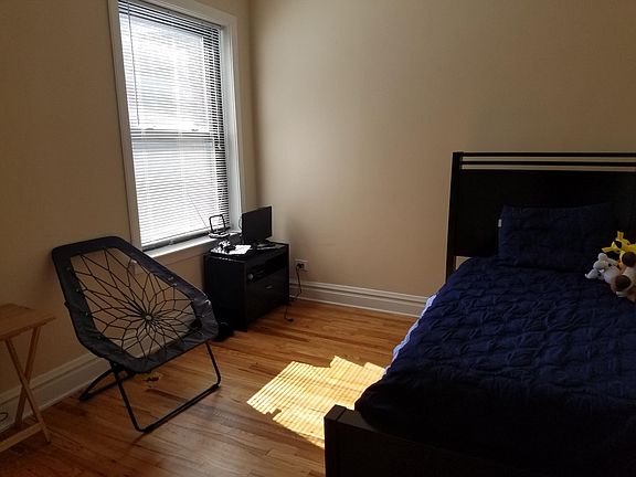 5th image of 440 S Lombard Ave APT 3